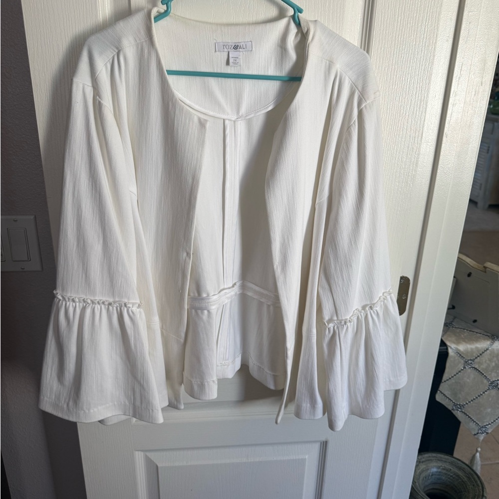 White Open Front Bell Sleeve Jacket